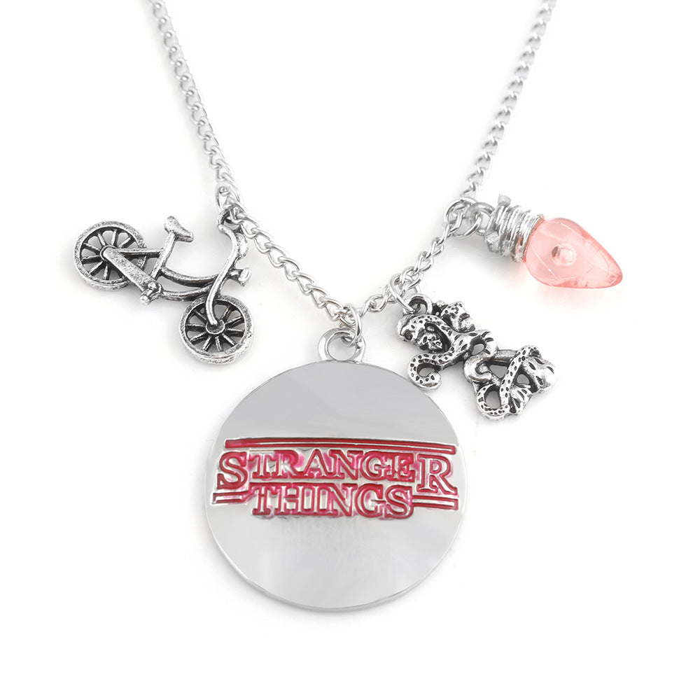 Collar Stranger Things