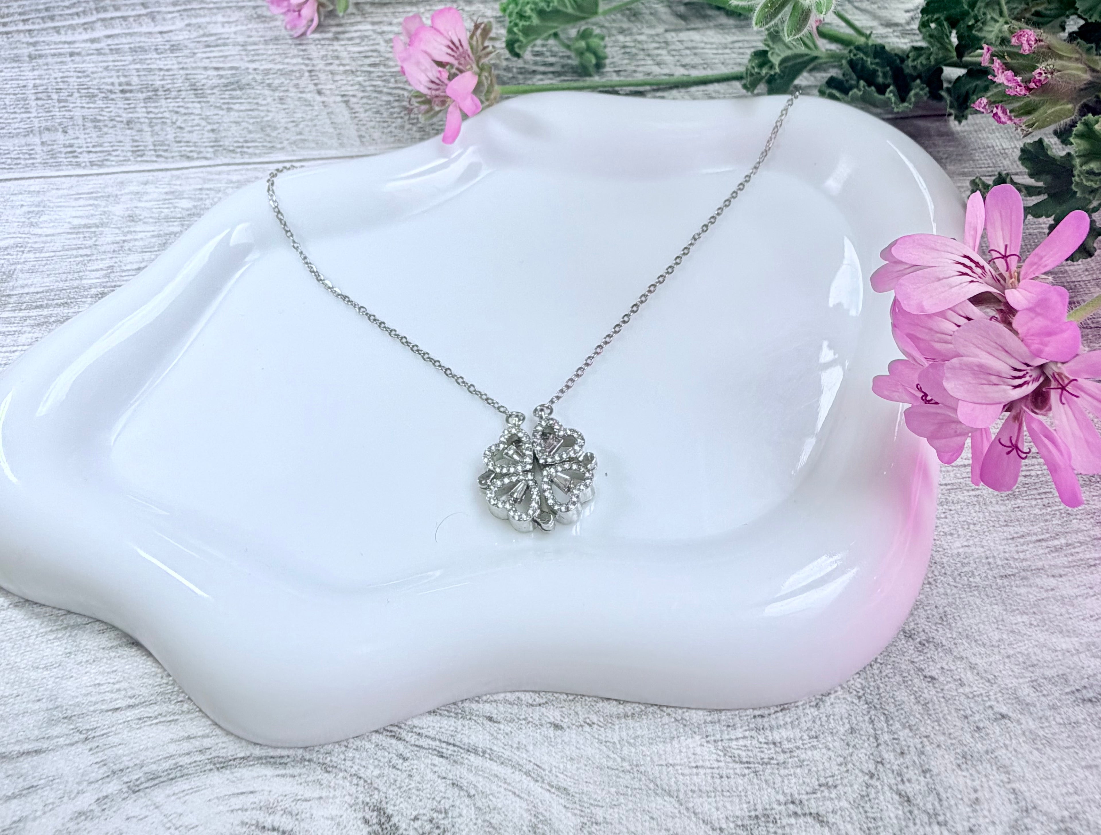 Collar Trébol